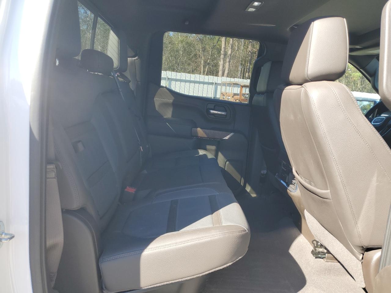 2021 GMC Sierra - Image 10