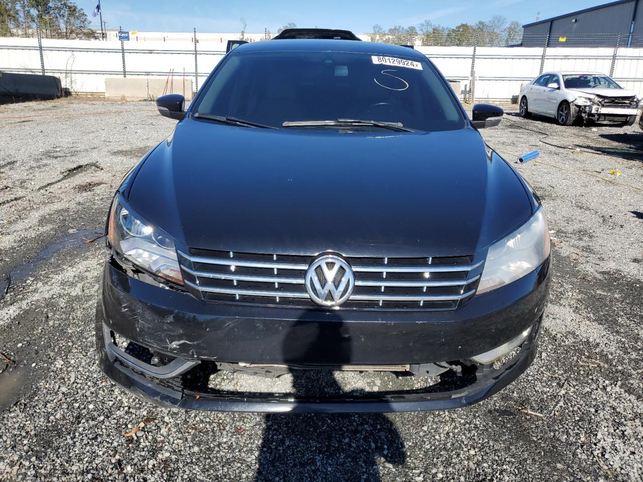 2015 Volkswagen Passat - Image 5