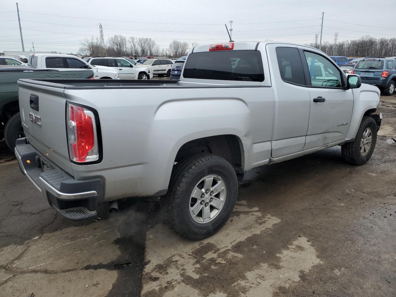 2018 GMC Canyon - Image 3