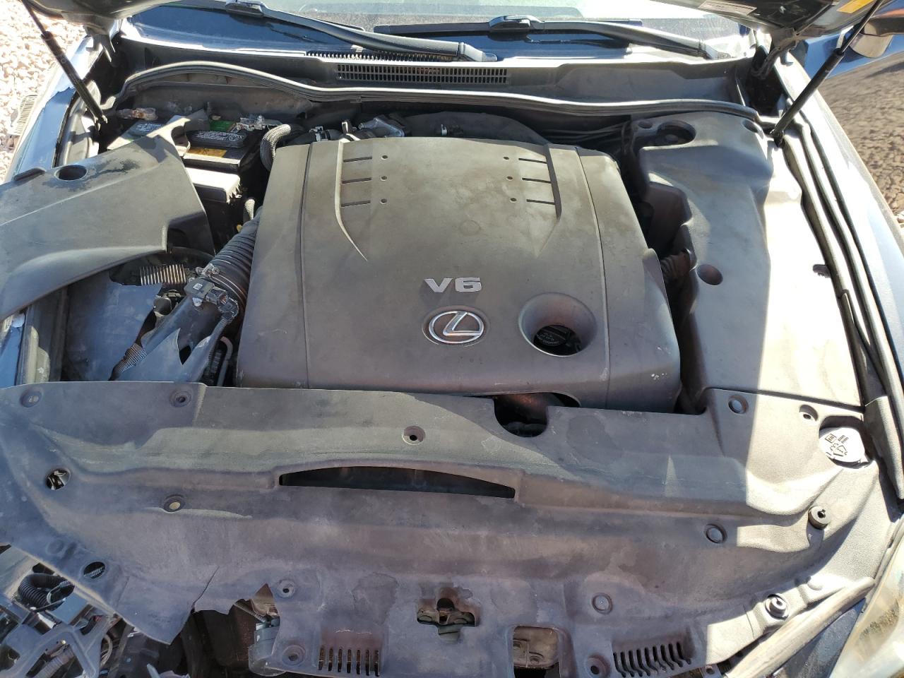 2008 Lexus IS - Image 11