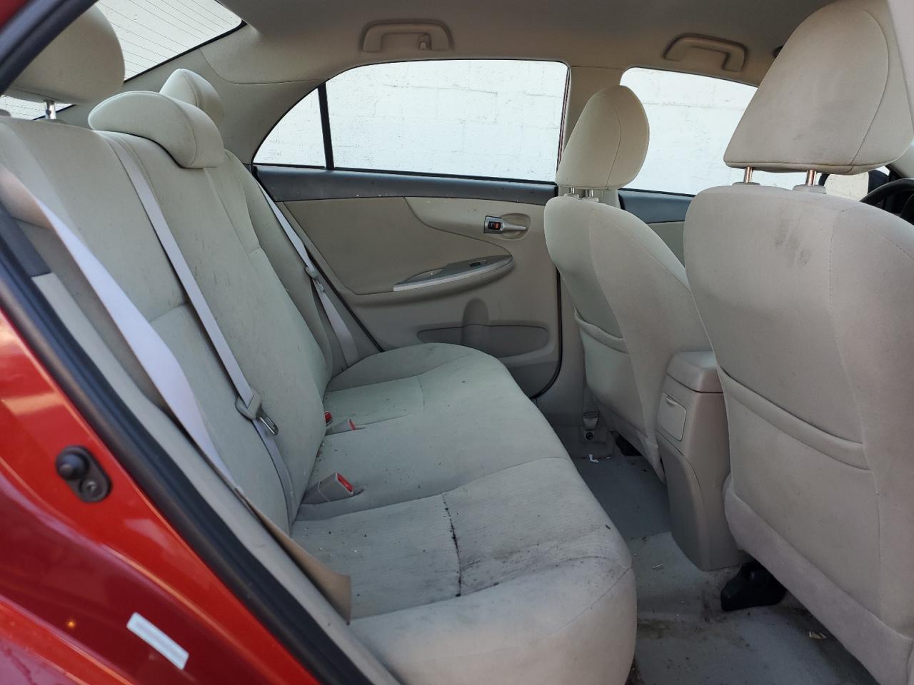 2010 Toyota Corolla - Image 10