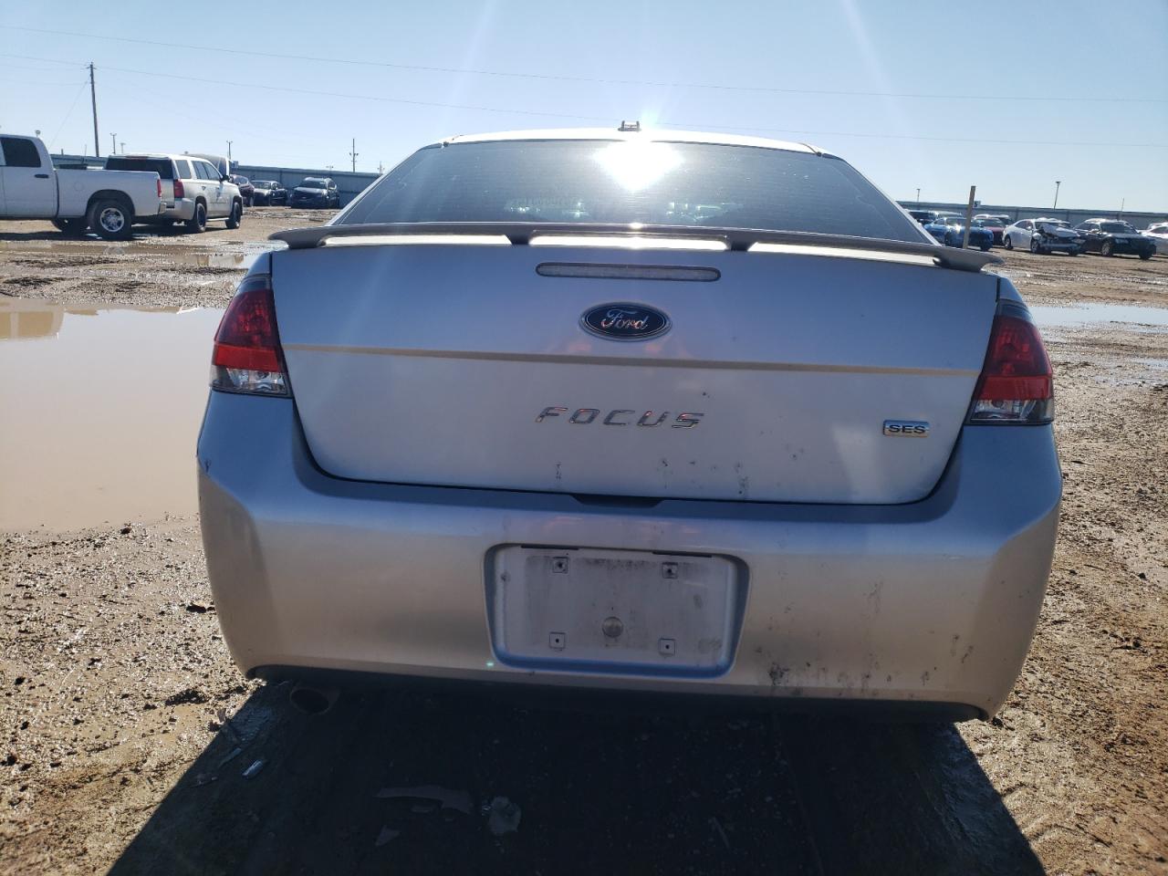 2011 Ford Focus Ses VIN: 1FAHP3GN9BW168680 Lot: 81055314