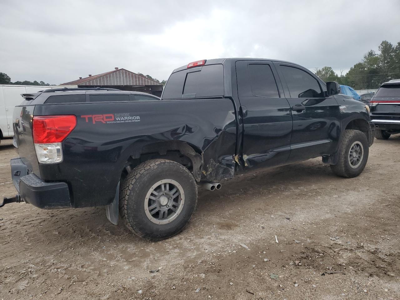 2011 Toyota Tundra - Image 3