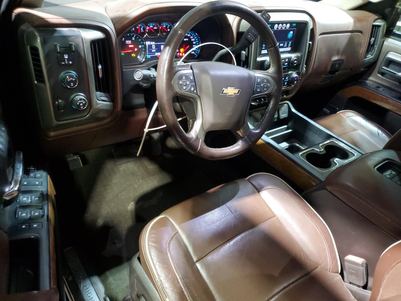 2018 Chevrolet Silverado - Image 8