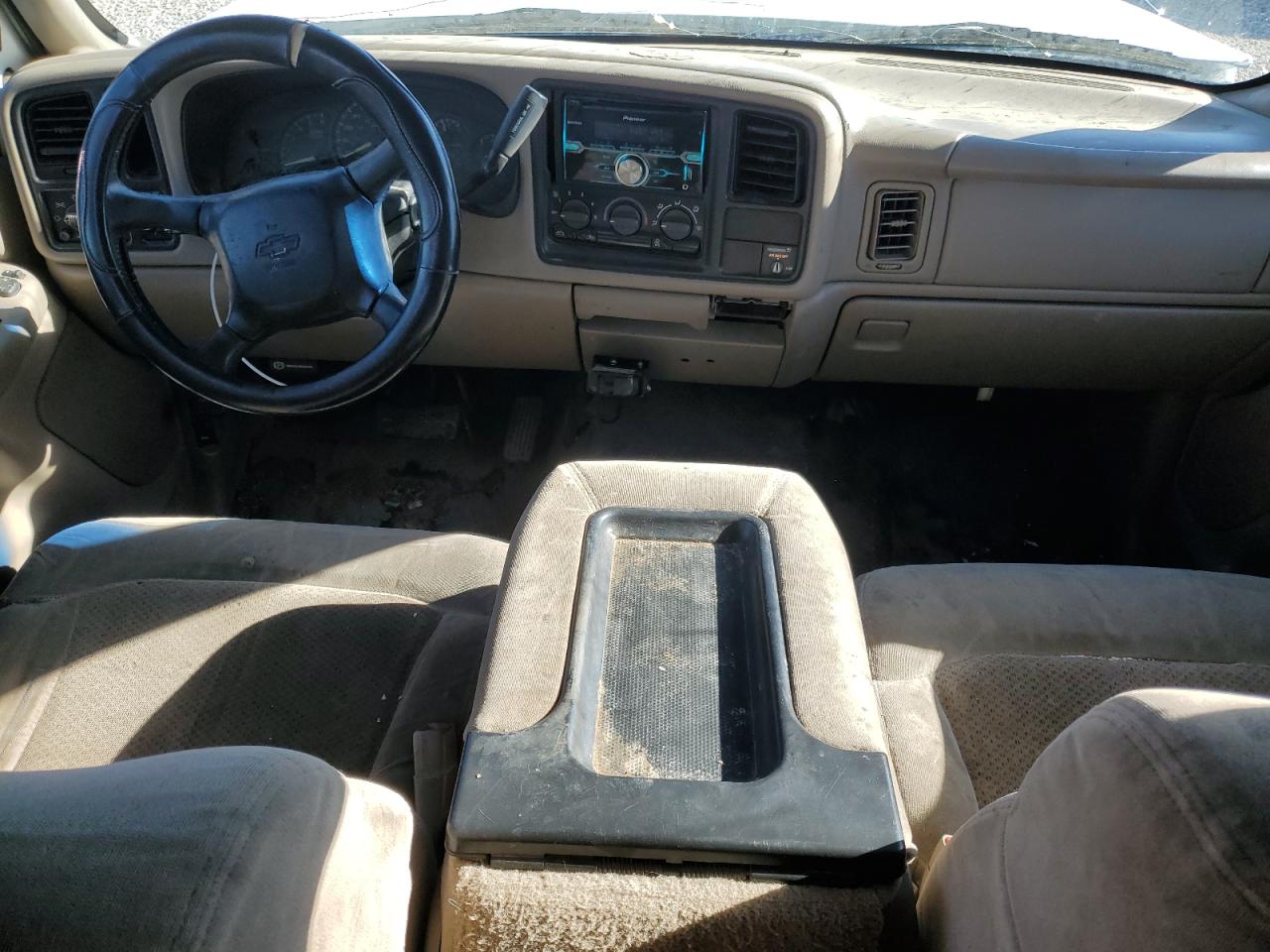 2001 Chevrolet Silverado - Image 8