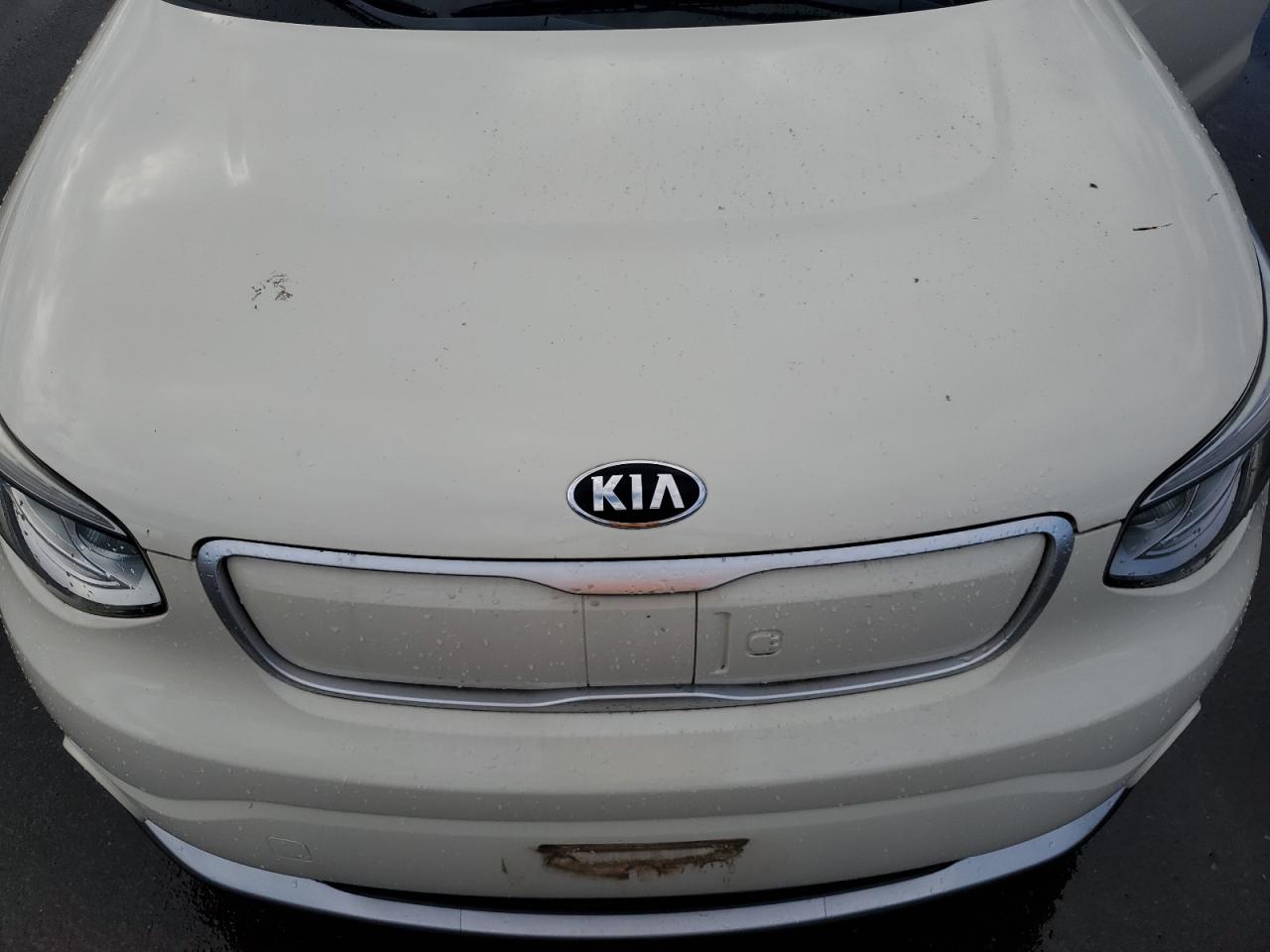 VIN KNDJP3AE2J7026684 2018 KIA SOUL no.12