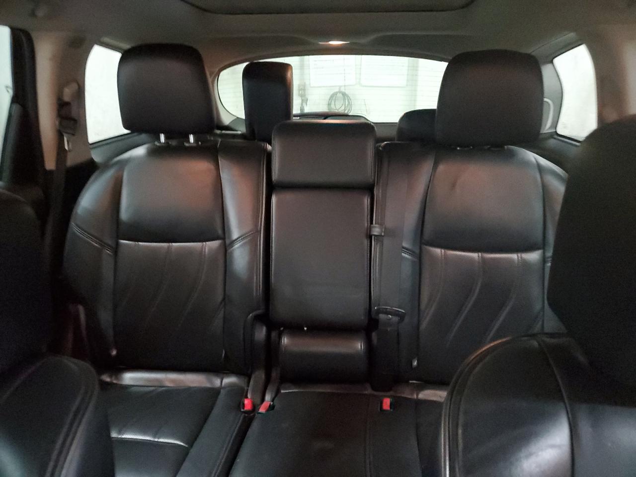 2015 Infiniti QX60 - Image 10
