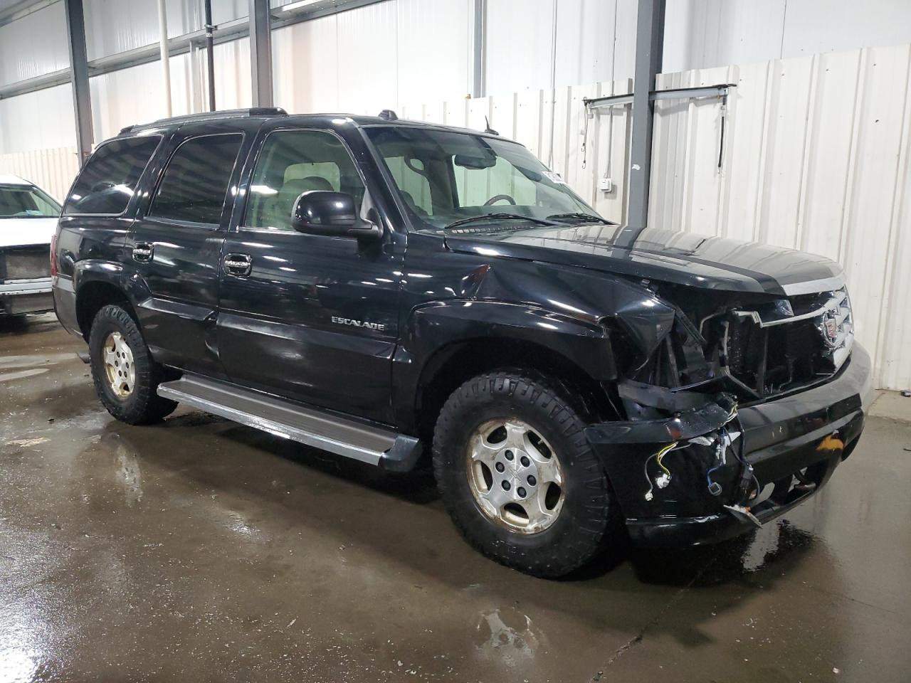 2005 Cadillac Escalade - Image 4