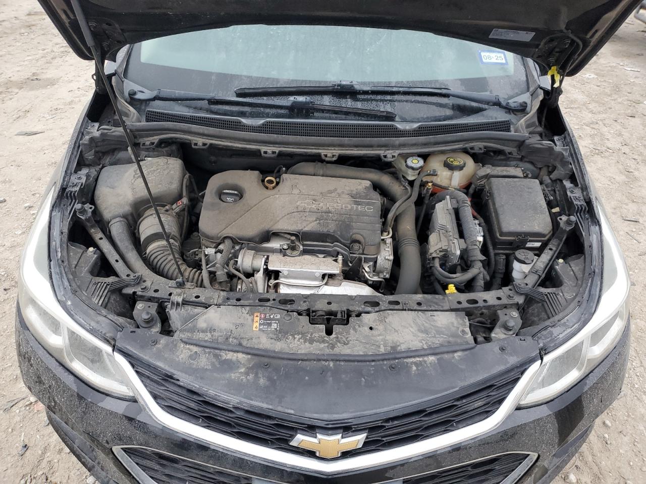 2018 Chevrolet Cruze - Image 11