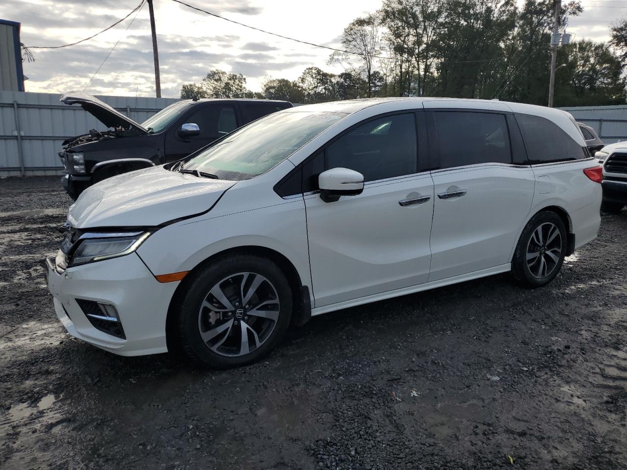 2018 Honda Odyssey - Image 1