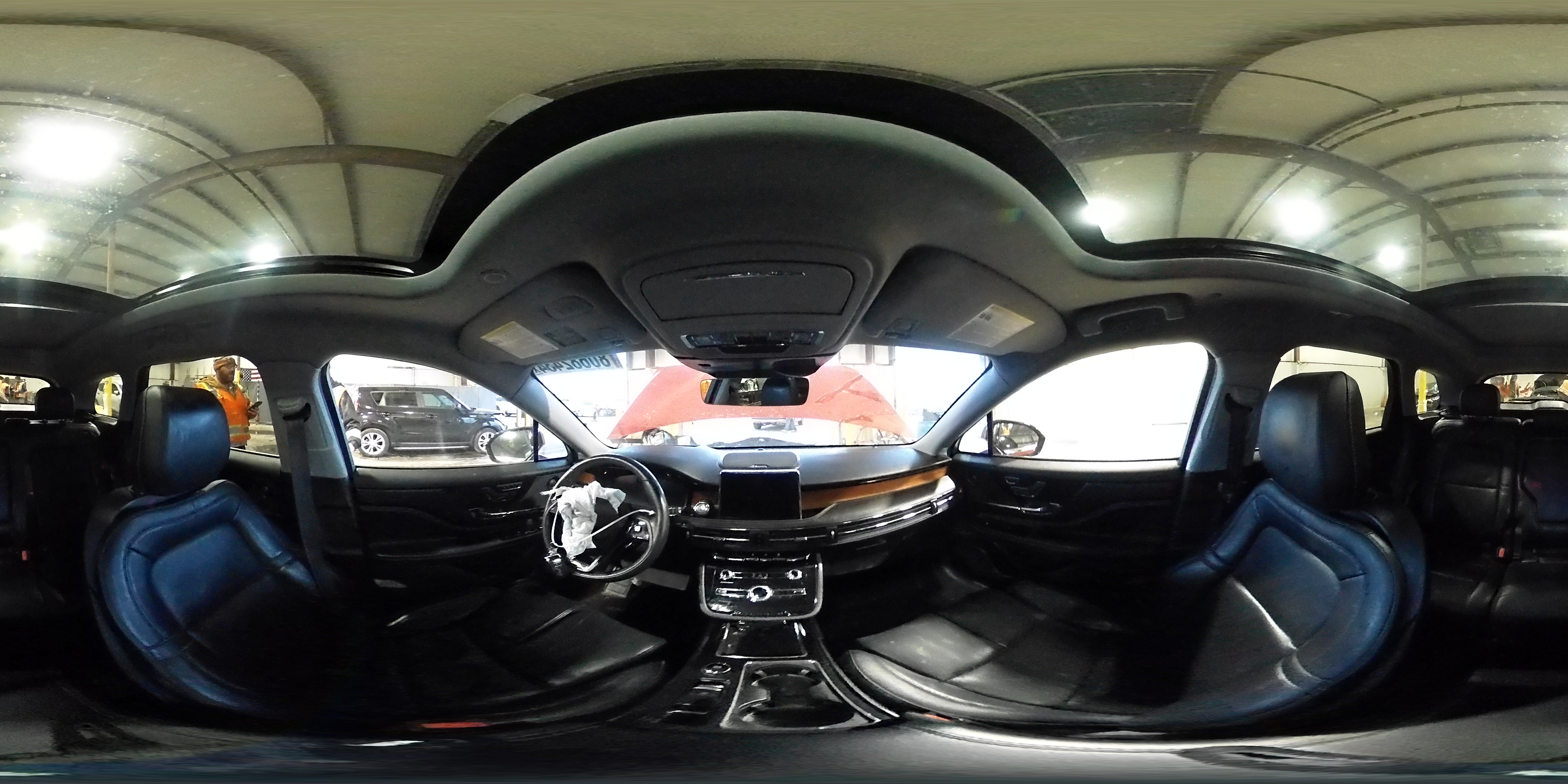 2022 Lincoln Corsair - Image 15