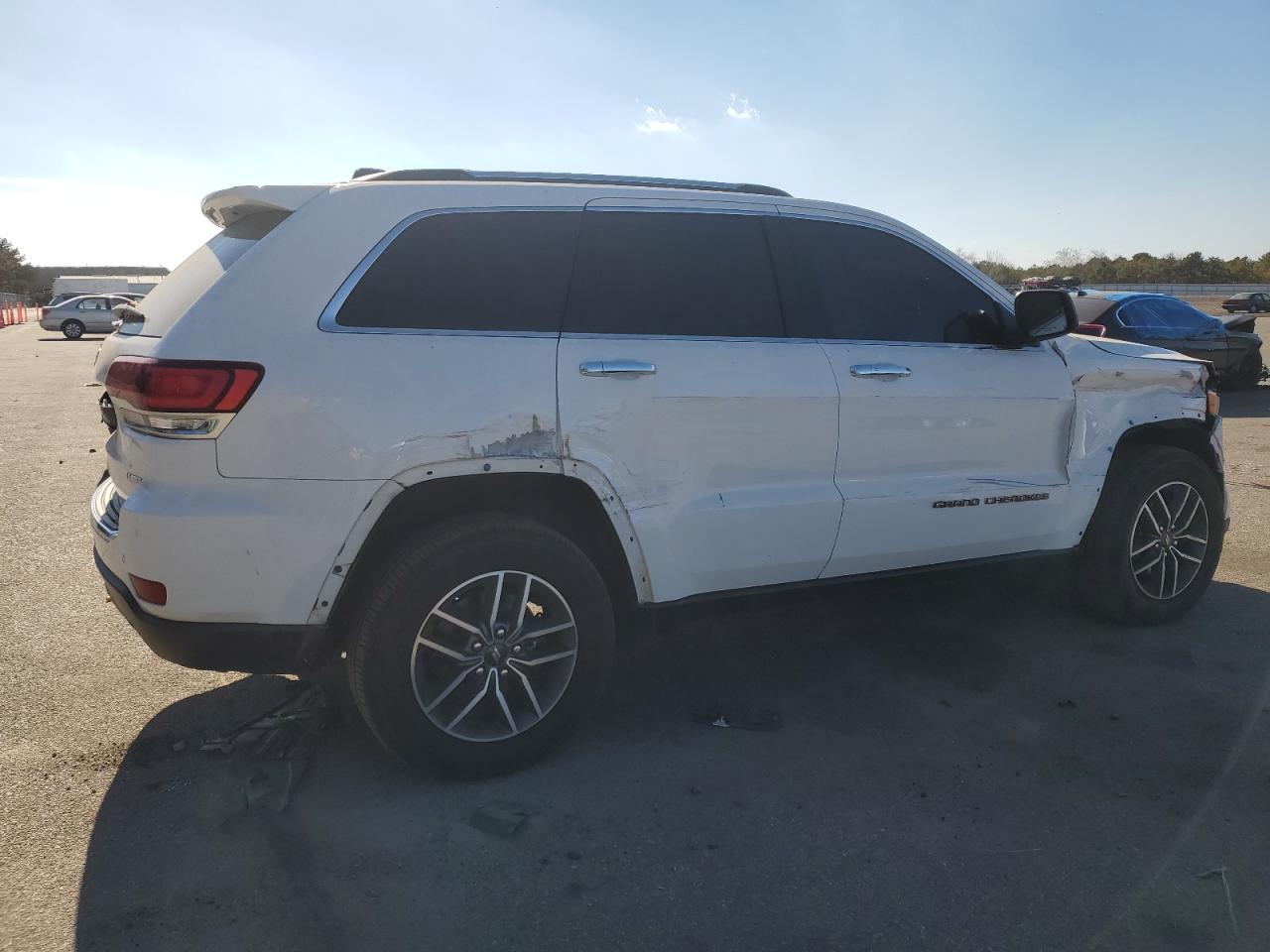2020 Jeep Grand Cherokee - Image 3