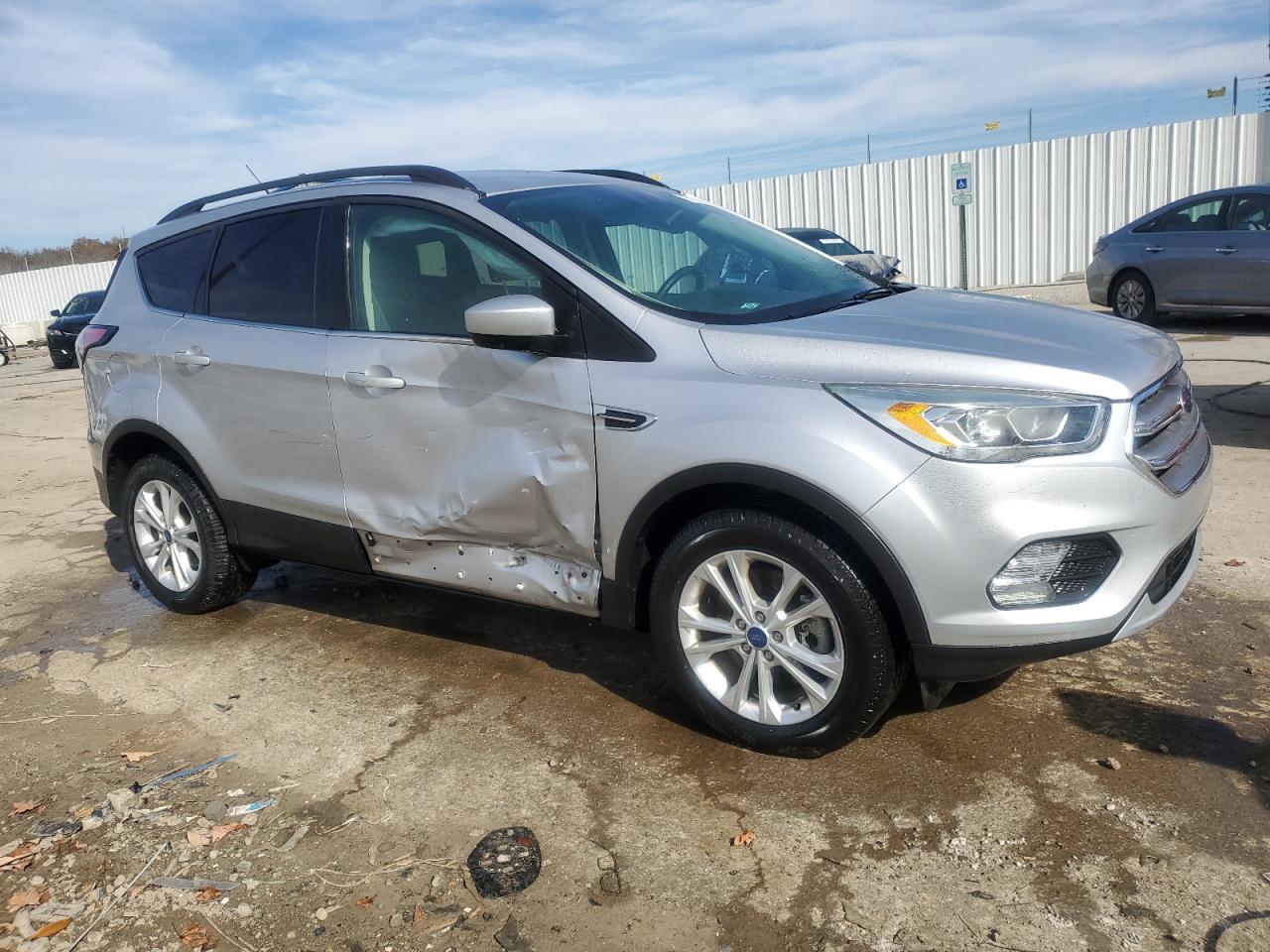 2017 Ford Escape - Image 4