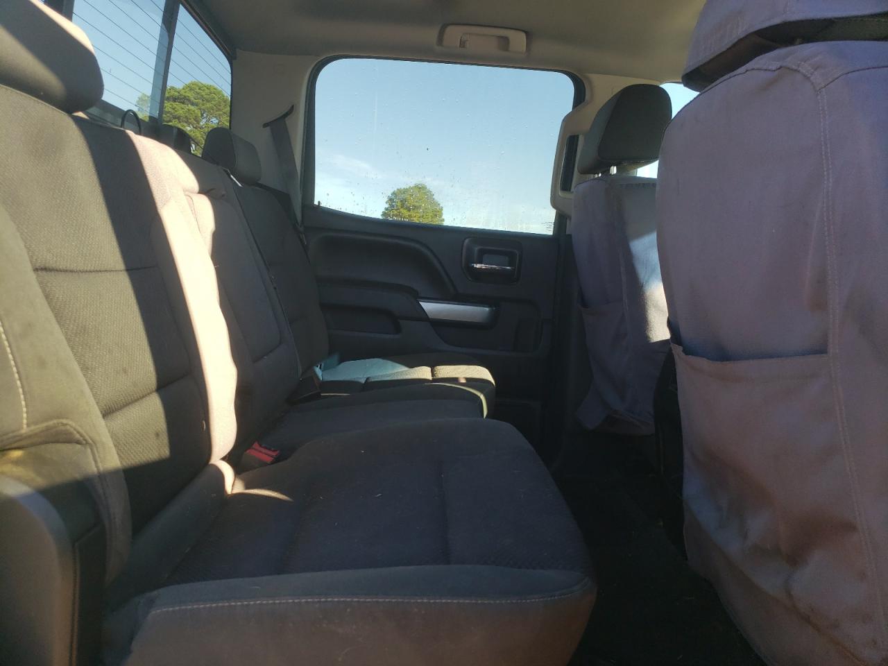 2016 Chevrolet Silverado - Image 10