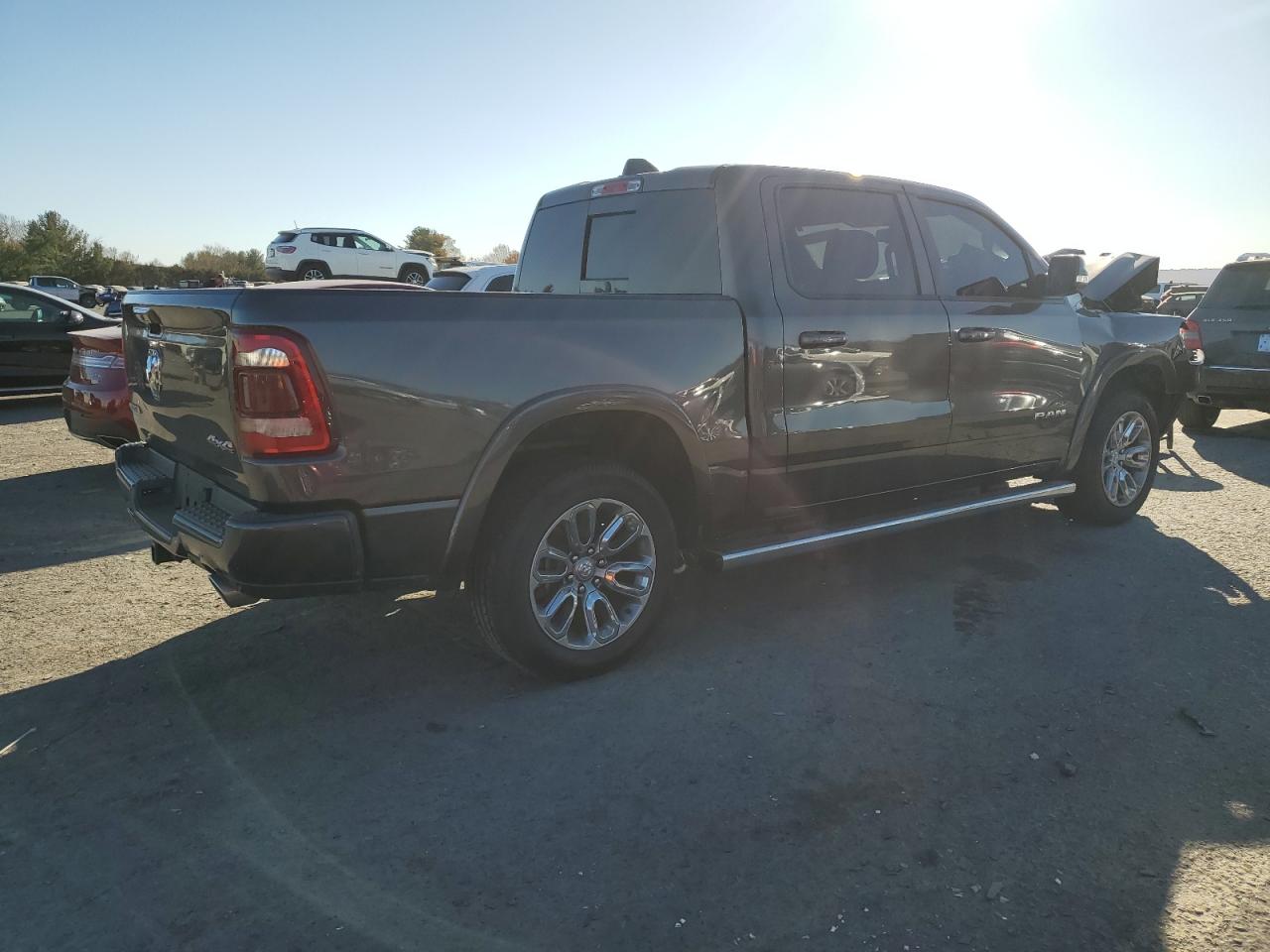 2019 RAM 1500 - Image 3
