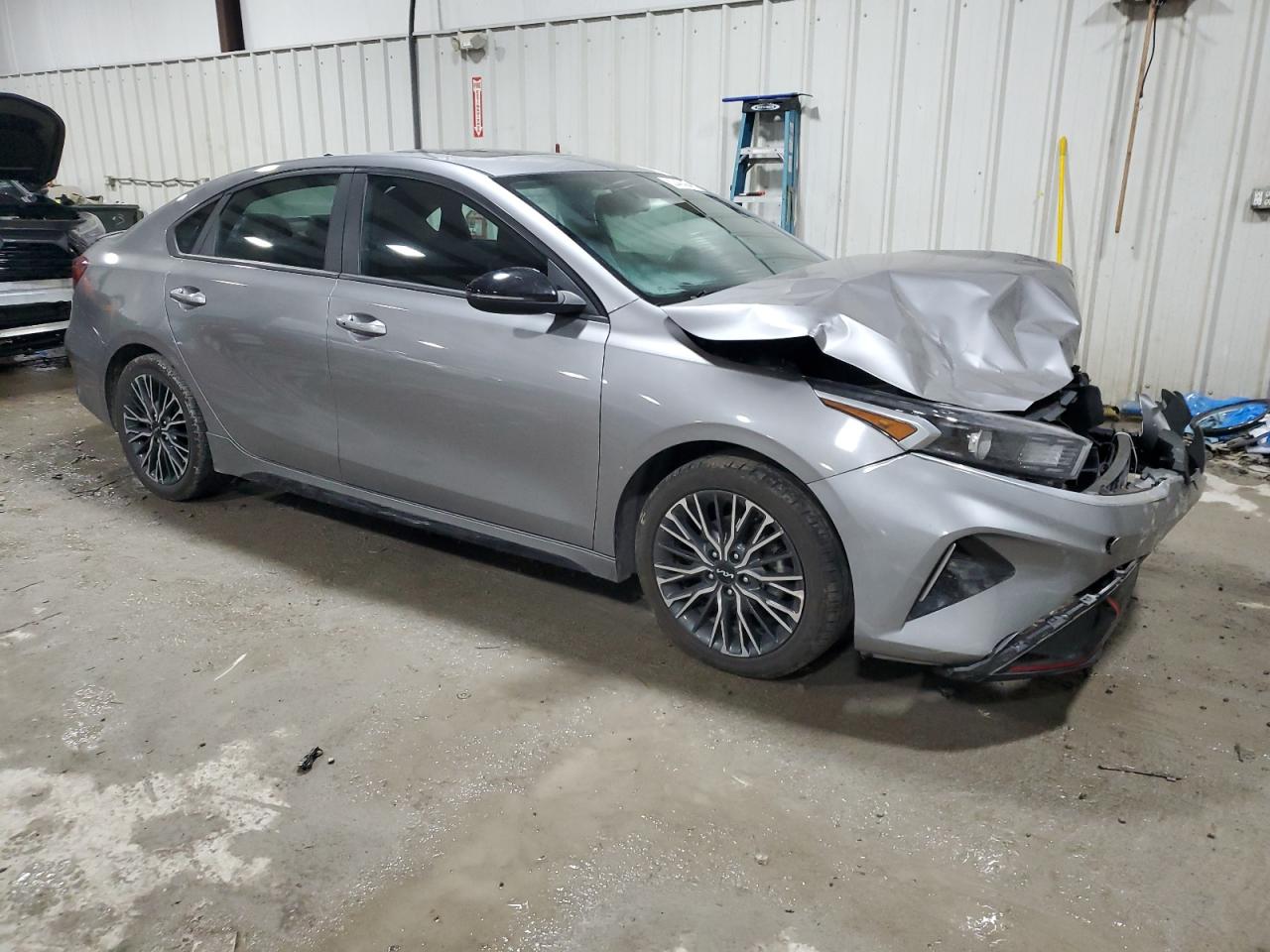 2023 Kia Forte - Image 4