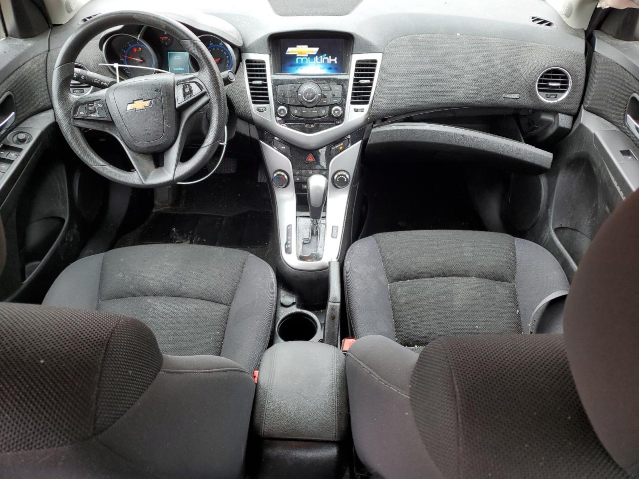 2015 Chevrolet Cruze - Image 8