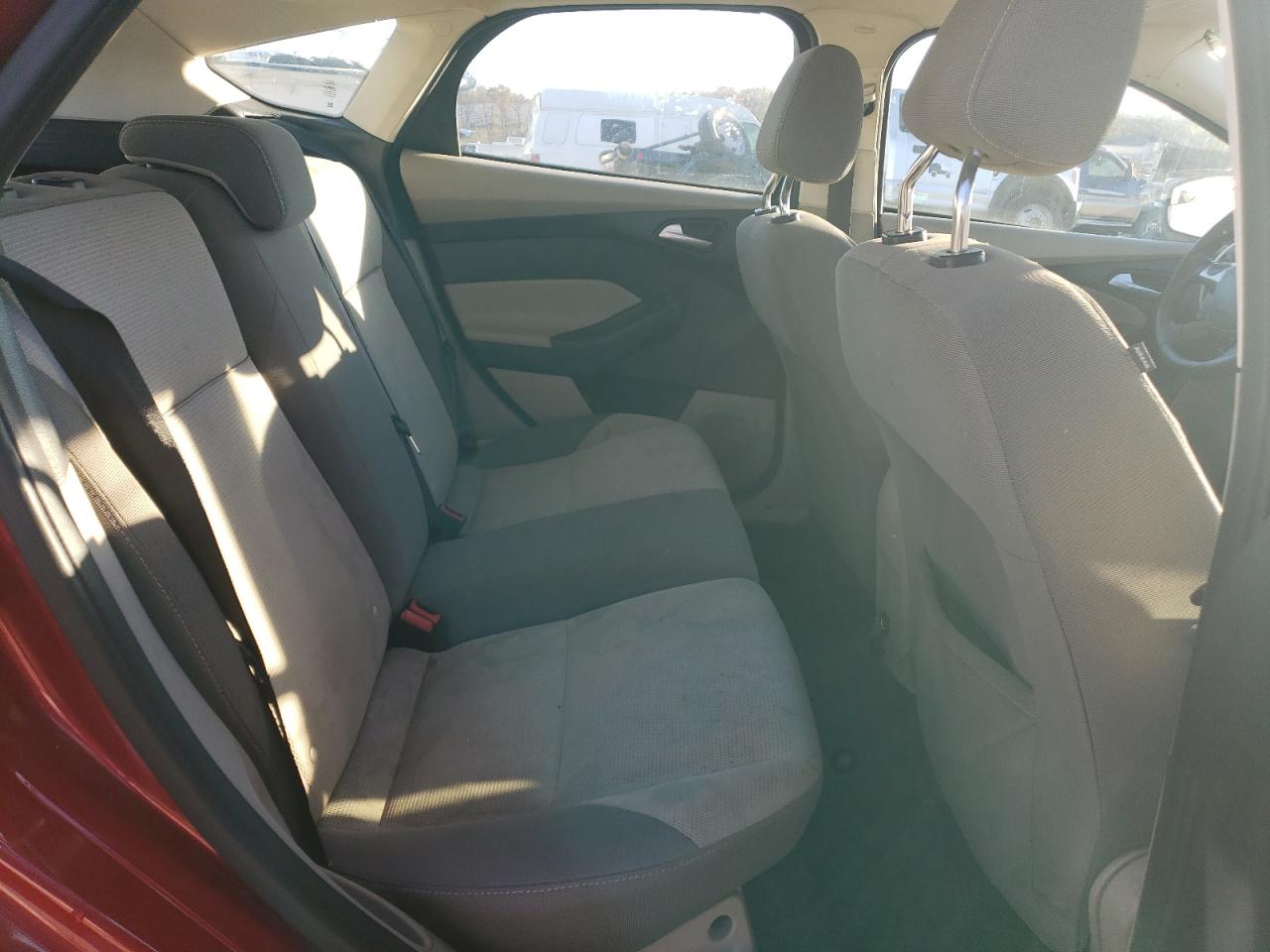 2012 Ford Focus - Image 10