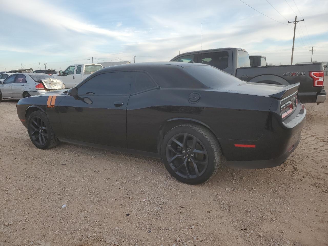 2019 Dodge Challenger - Image 2
