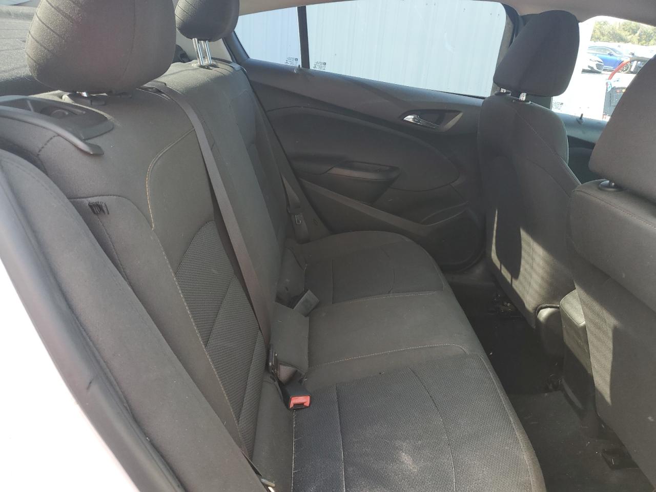 2016 Chevrolet Cruze - Image 10