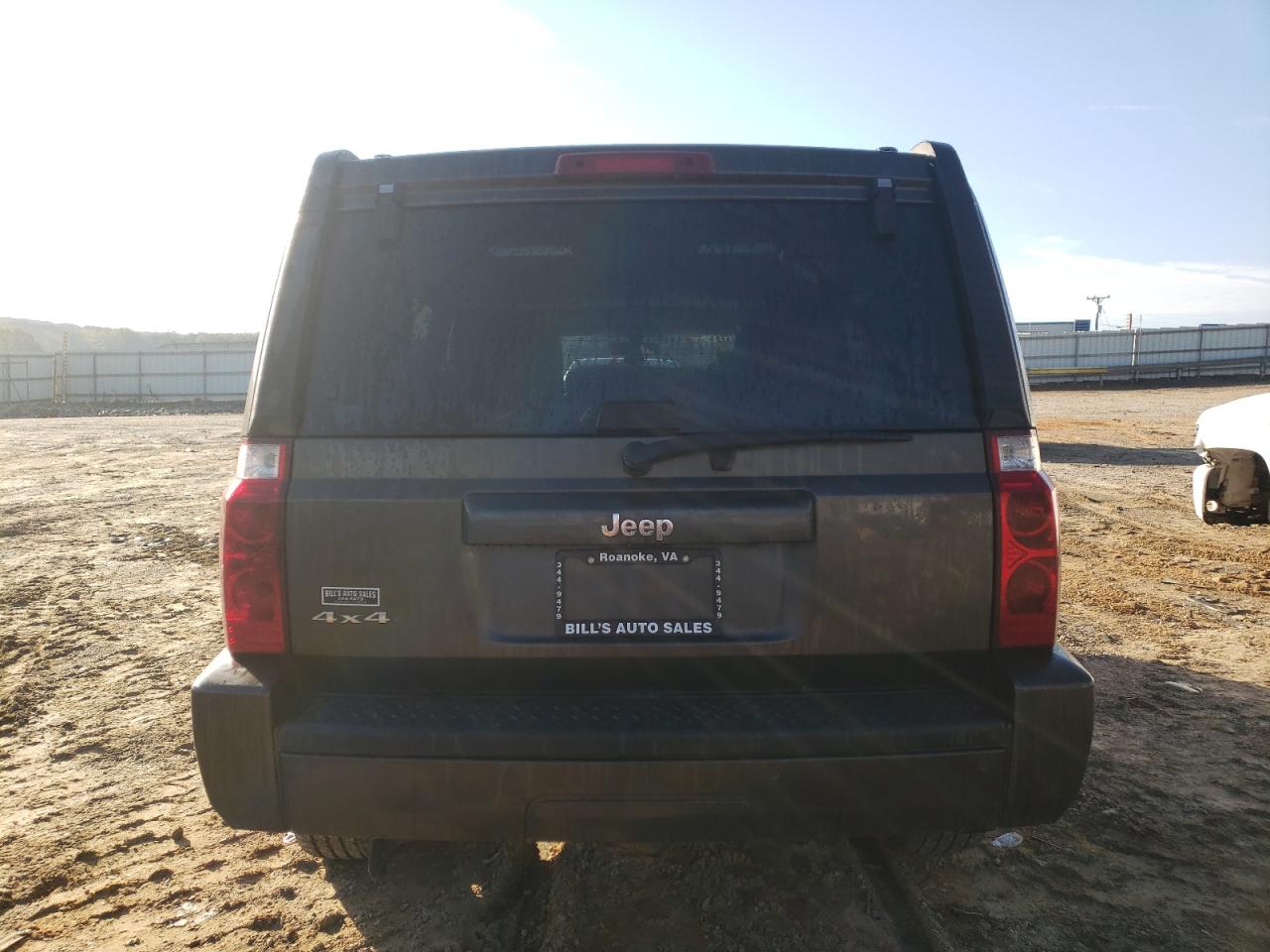 2006 Jeep Commander - Image 6