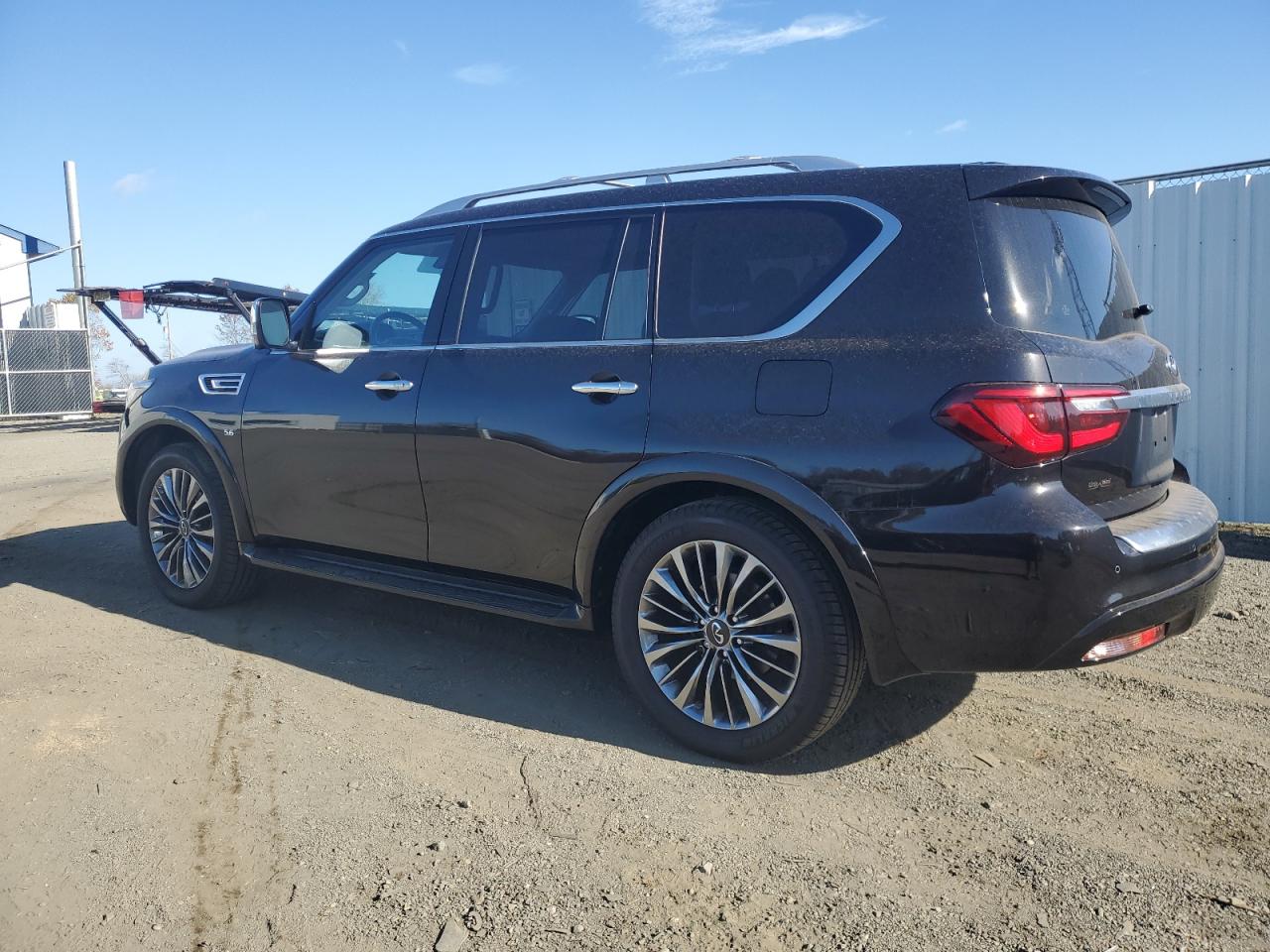 2019 Infiniti QX80 - Image 2