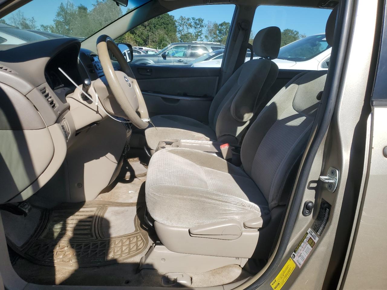 2007 Toyota Sienna - Image 7