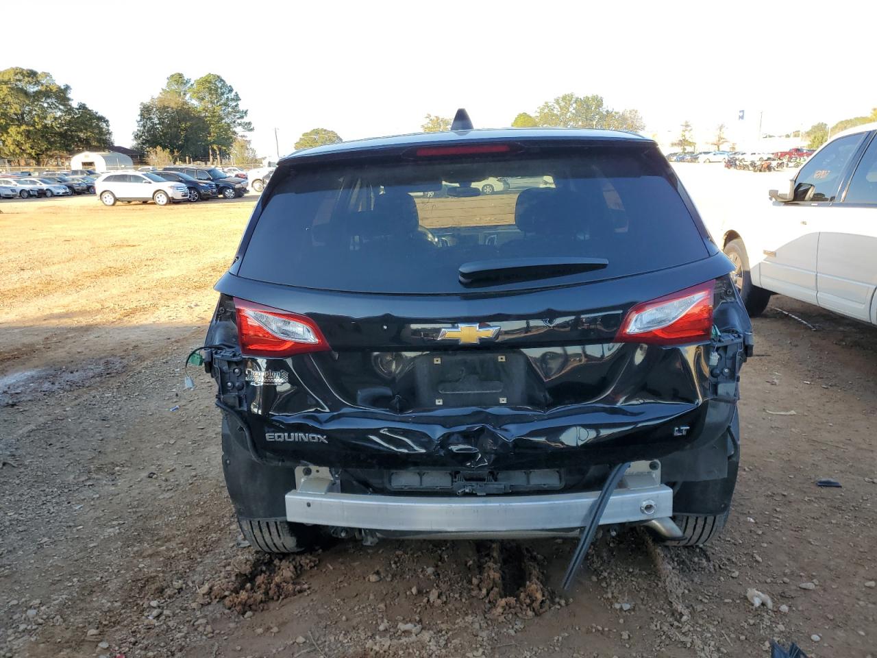 2019 Chevrolet Equinox Lt VIN: 2GNAXKEV3K6272270 Lot: 81094944