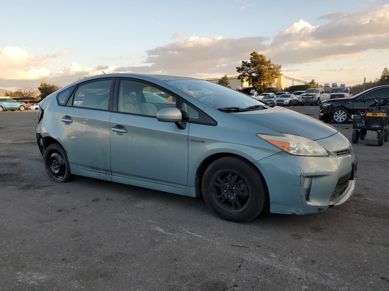 VIN JTDKN3DU6D1689339 2013 TOYOTA PRIUS no.4