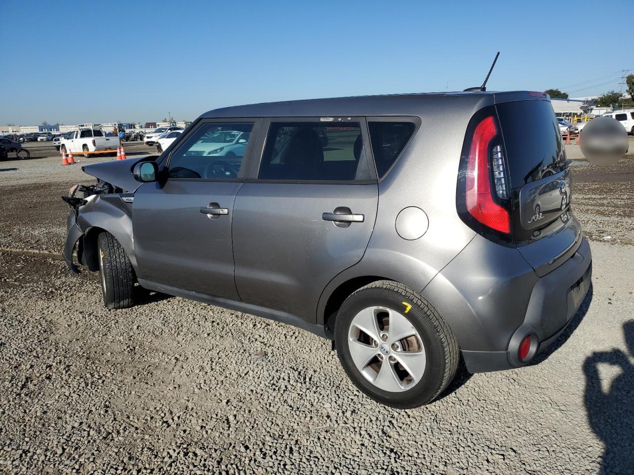2016 Kia Soul - Image 2