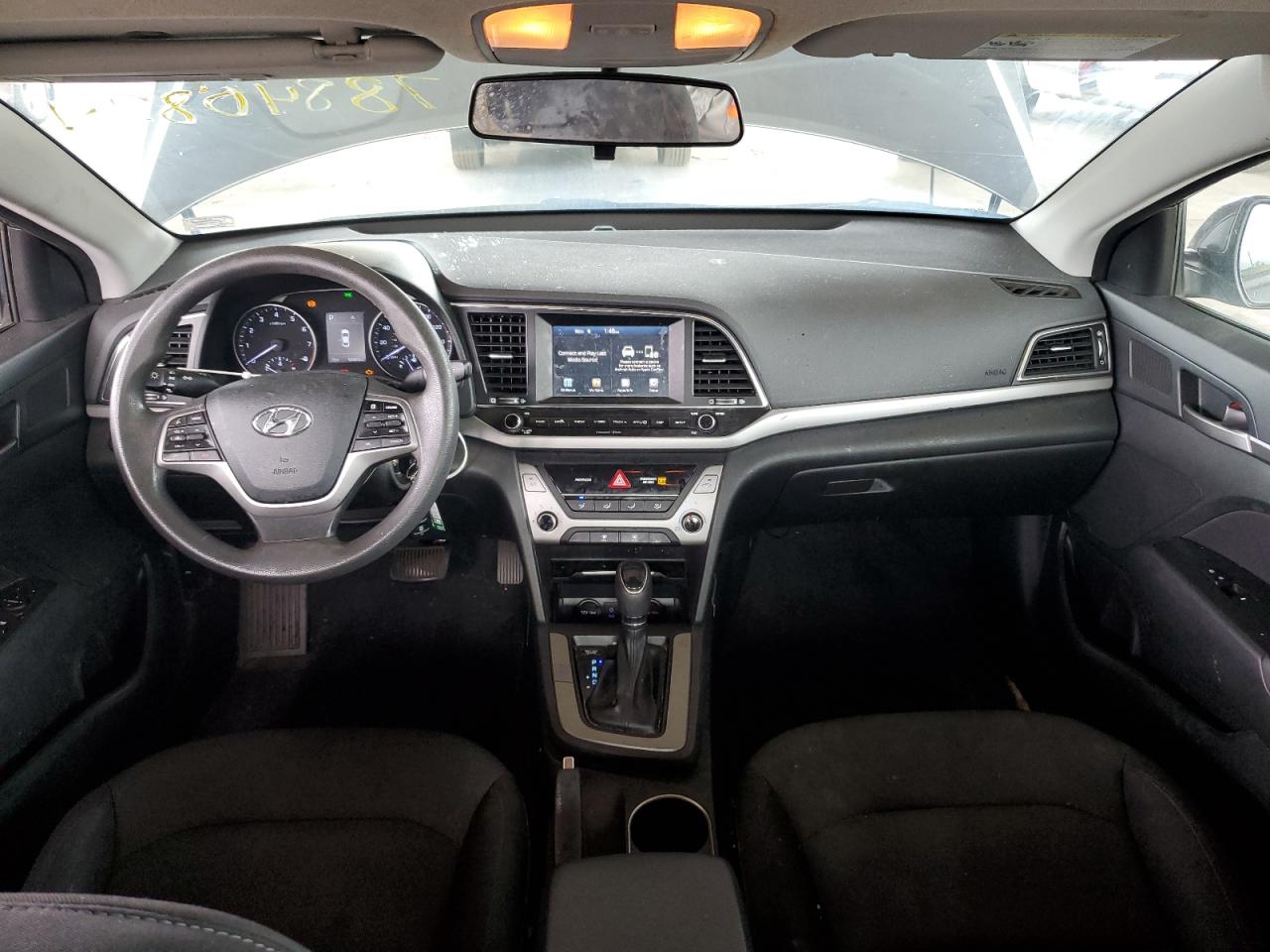 2018 Hyundai Elantra - Image 8