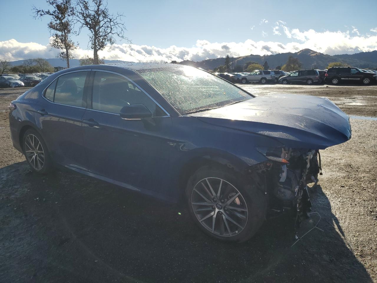 2023 Toyota Camry - Image 4