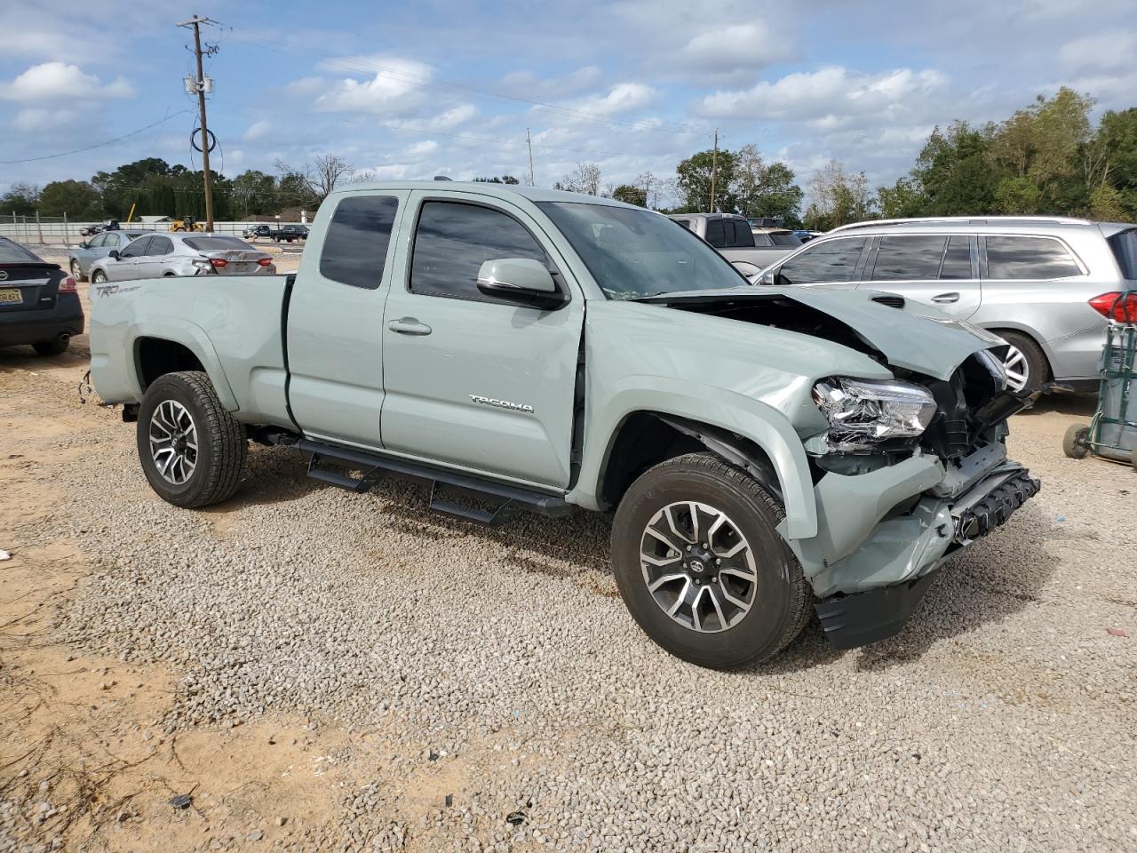 2022 Toyota Tacoma - Image 4