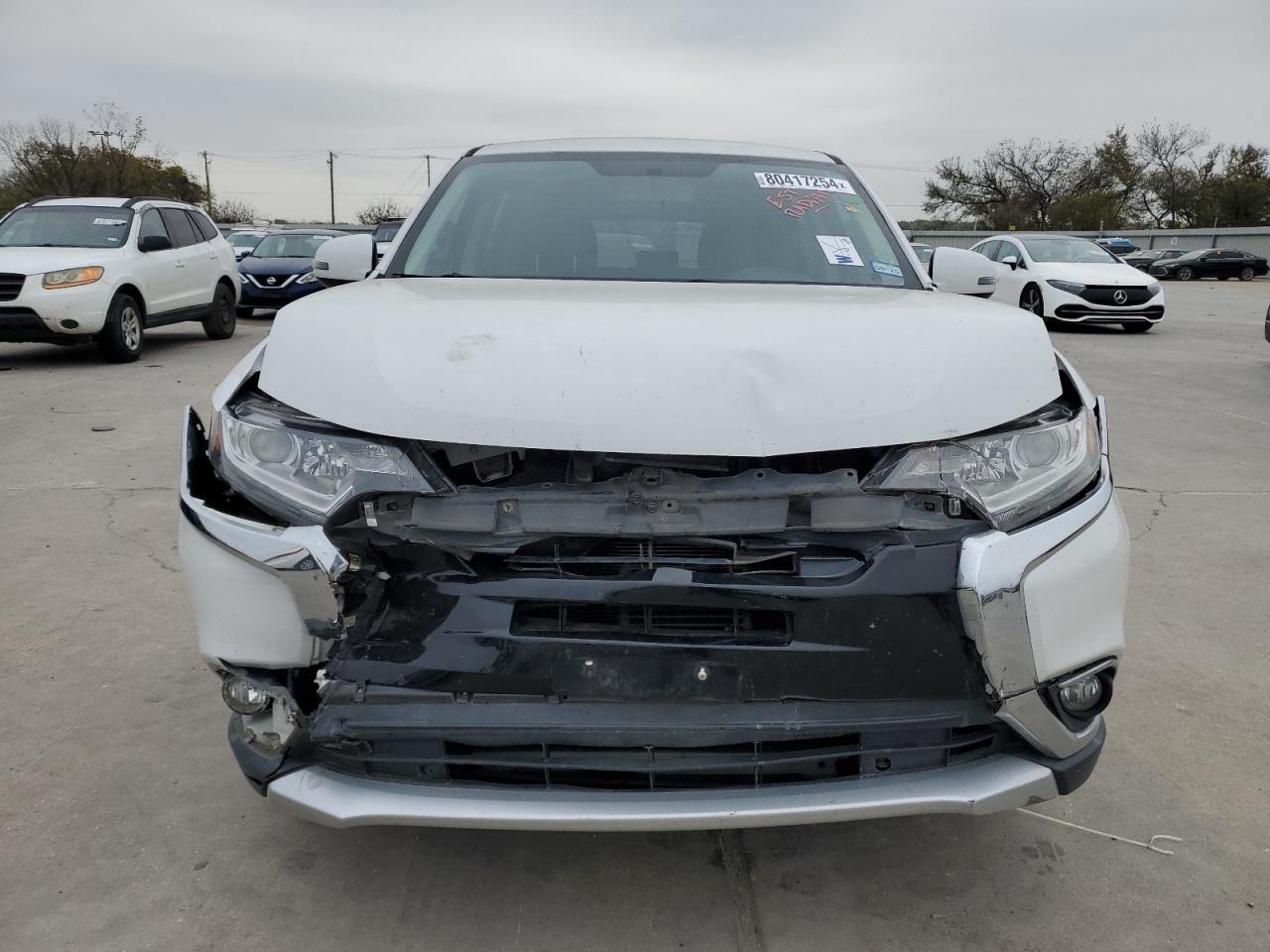 2018 Mitsubishi Outlander - Image 5