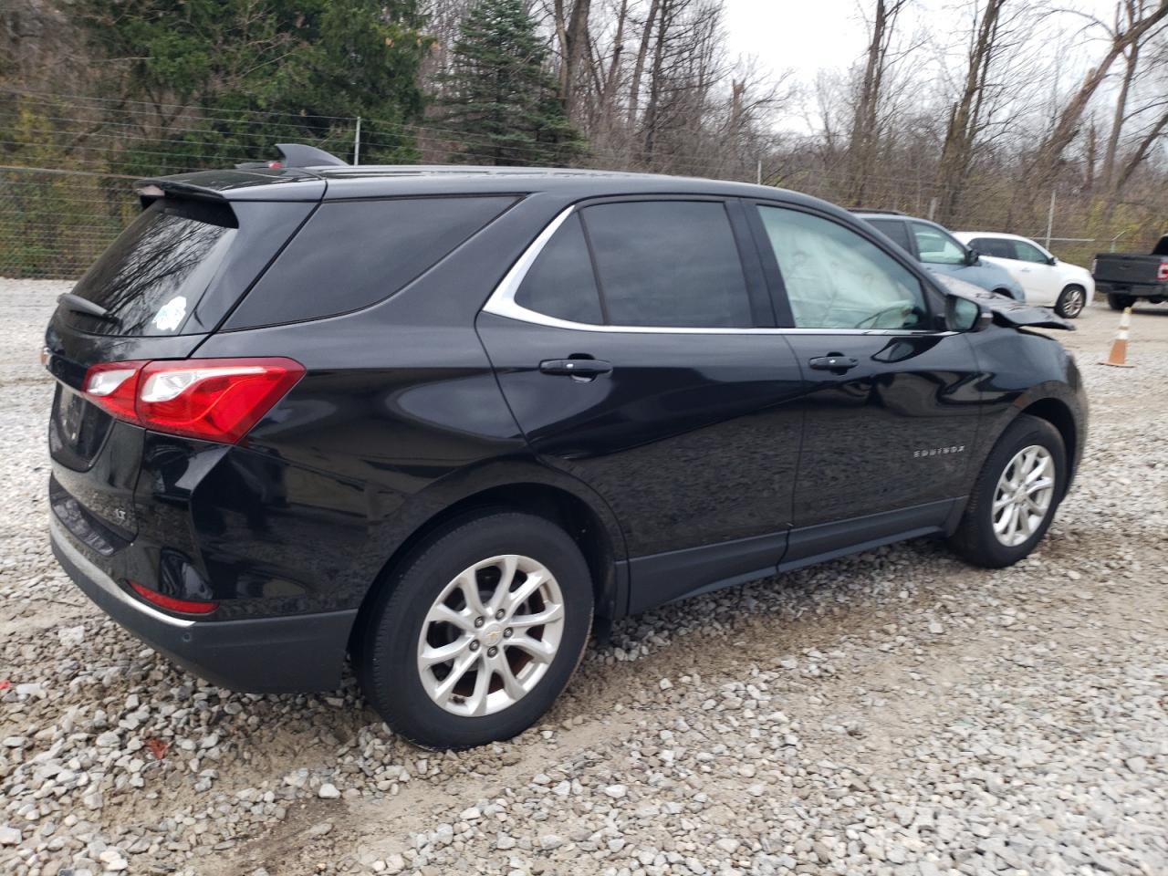 2018 Chevrolet Equinox - Image 3