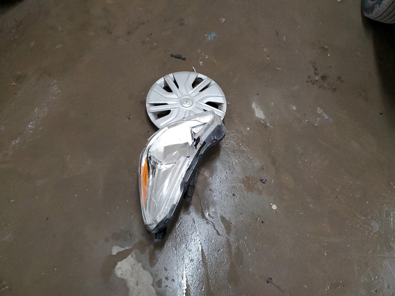 2018 Mitsubishi Mirage - Image 12