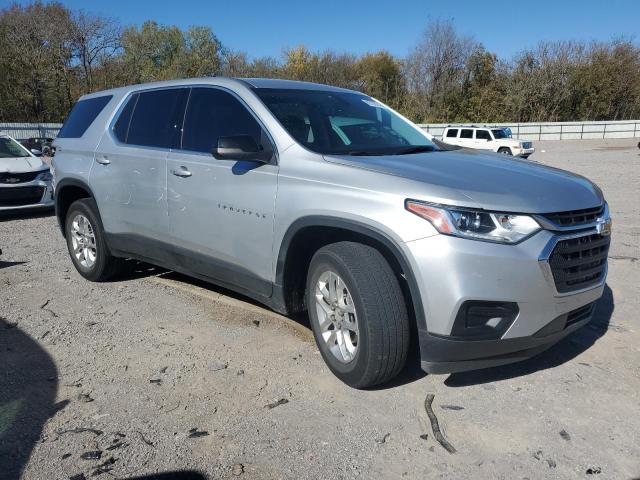  CHEVROLET TRAVERSE 2021 Silver