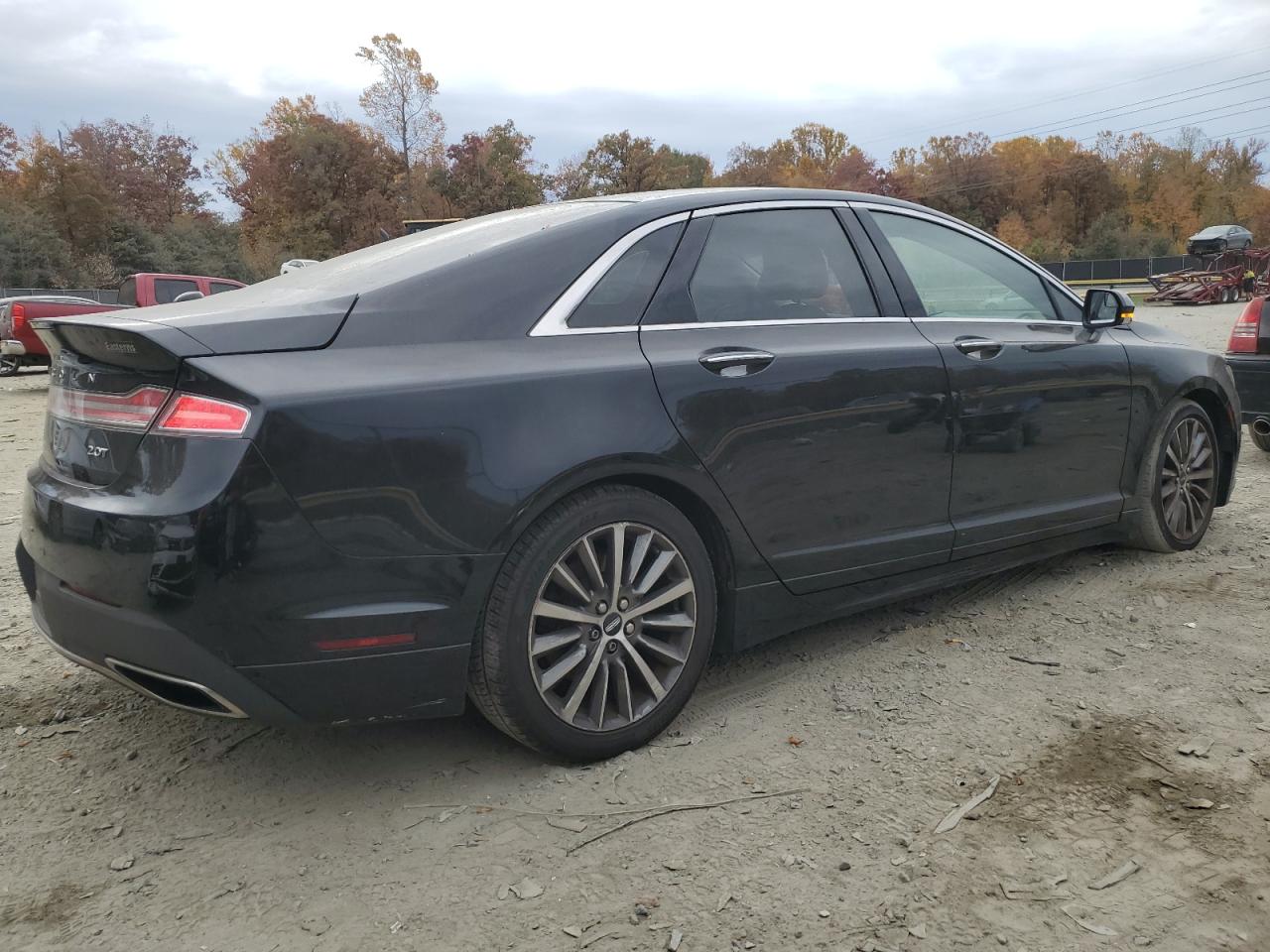 2017 Lincoln MKZ - Image 3