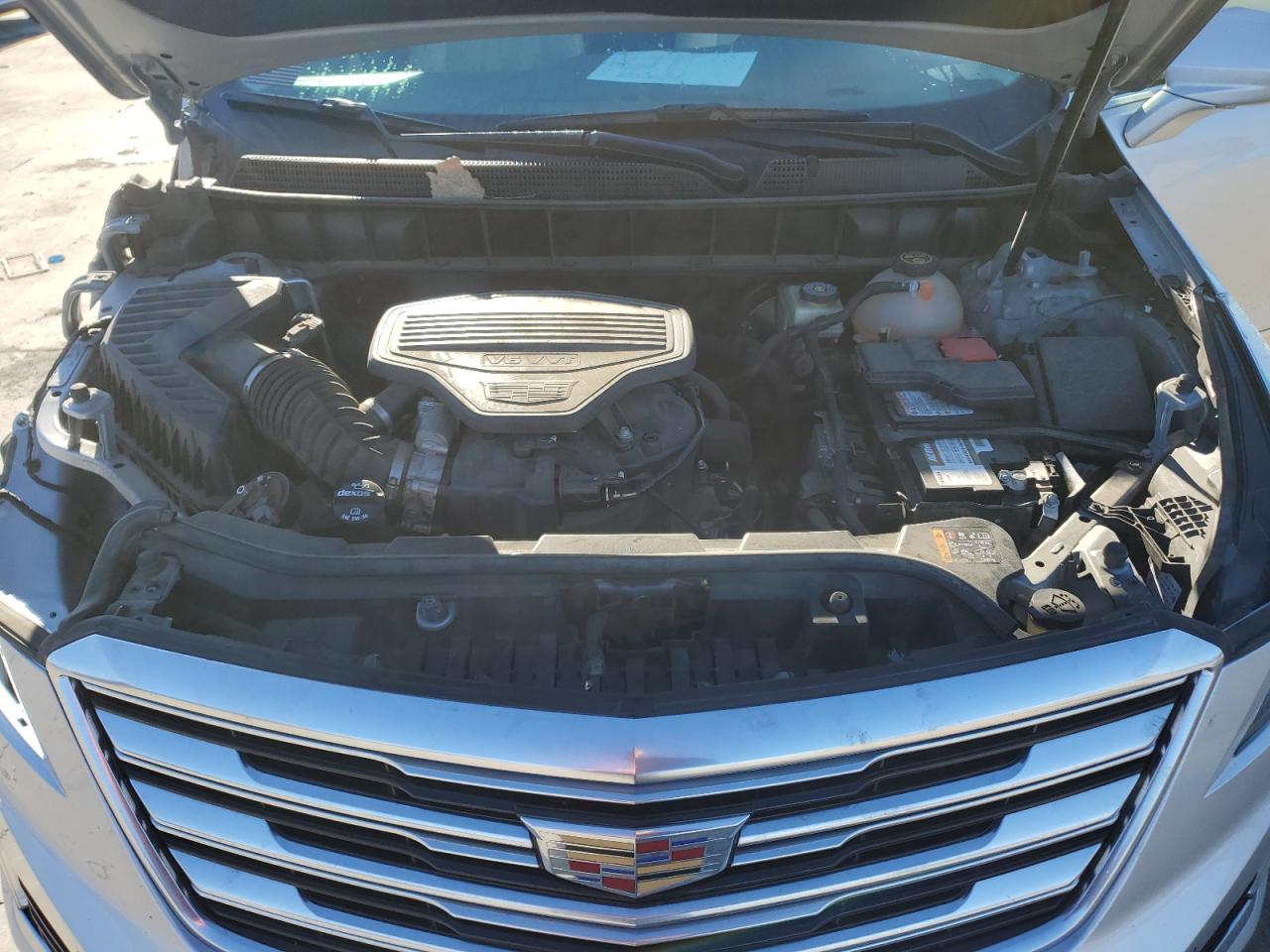 2017 Cadillac XT5 - Image 12