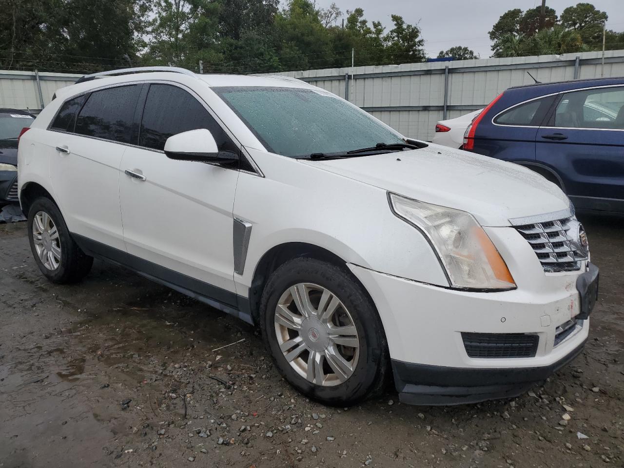 VIN 3GYFNGE37DS655837 2013 CADILLAC SRX no.4