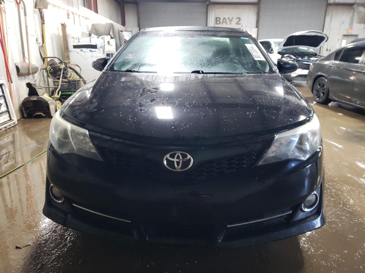 2014 Toyota Camry - Image 5