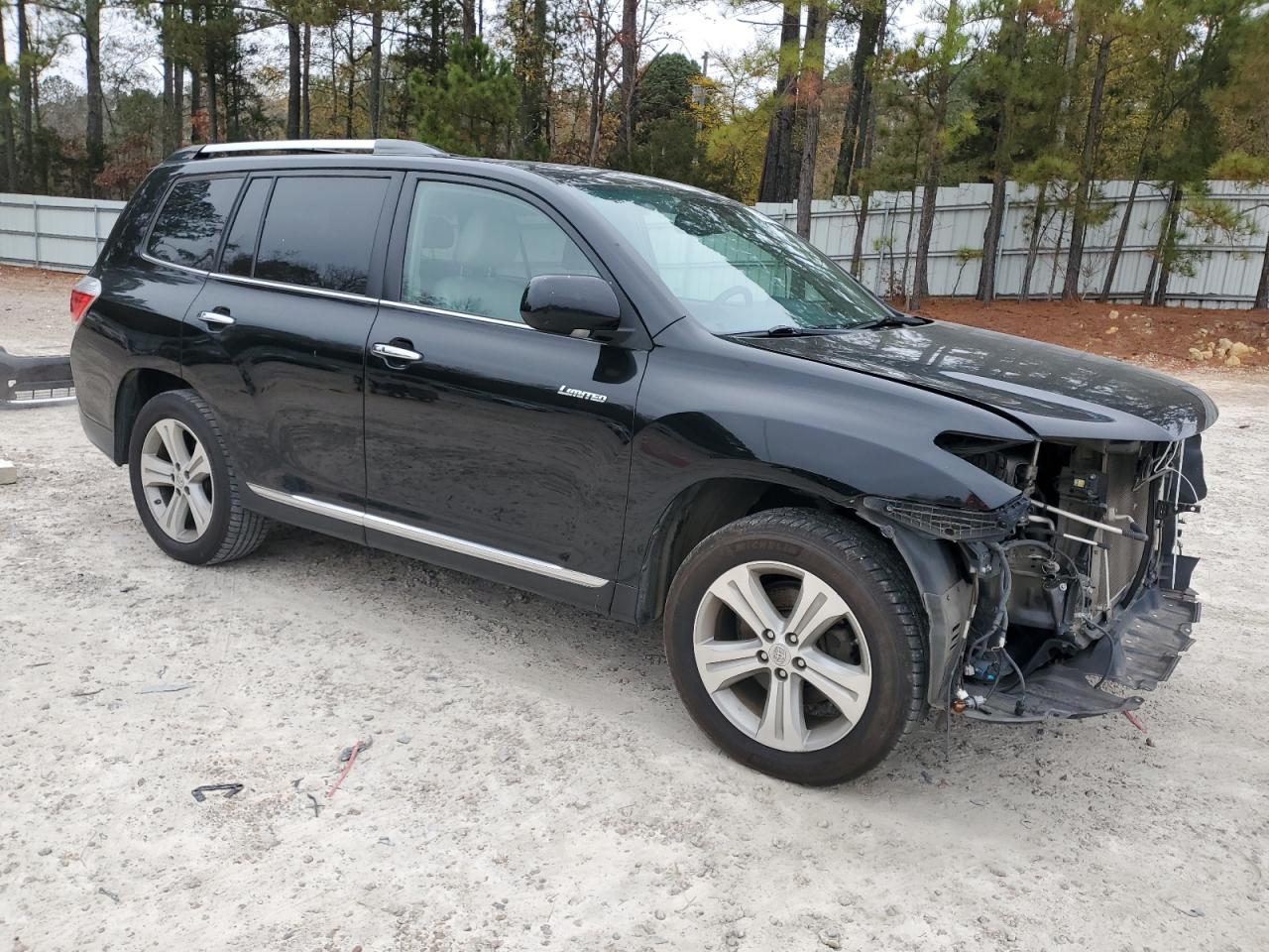 VIN 5TDYK3EH8DS132066 2013 TOYOTA HIGHLANDER no.4