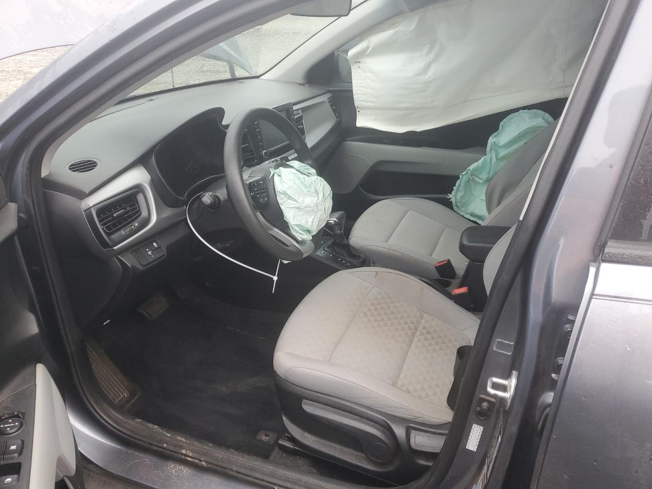 2019 Kia Rio - Image 7