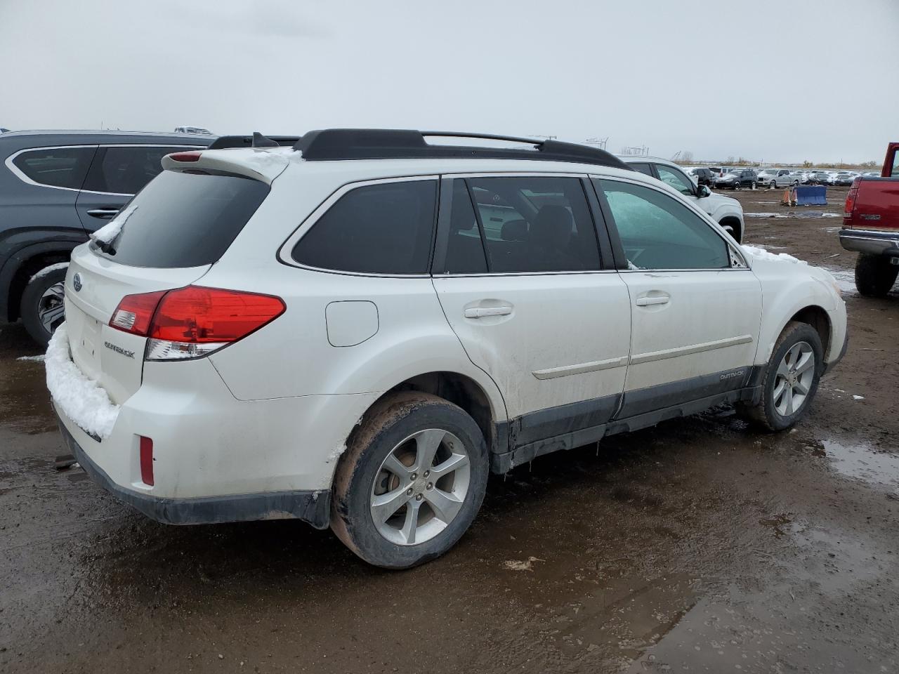 2013 Subaru Outback - Image 3