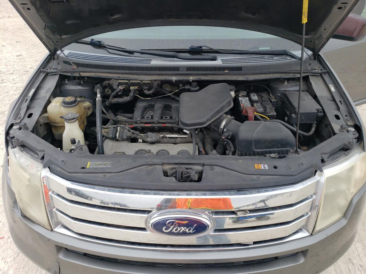 2010 Ford Edge - Image 12