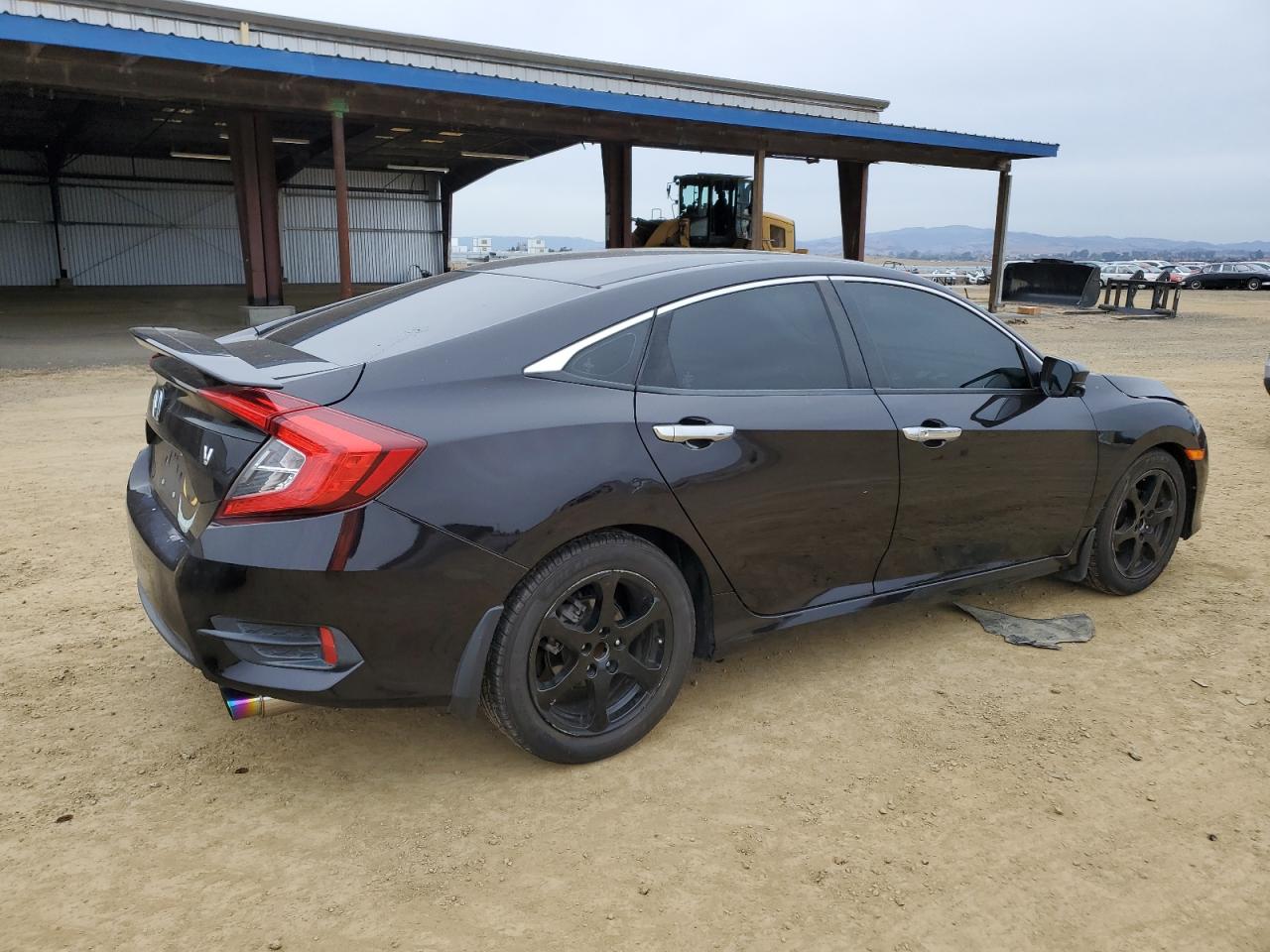 VIN 2HGFC2F73GH550575 2016 HONDA CIVIC no.3