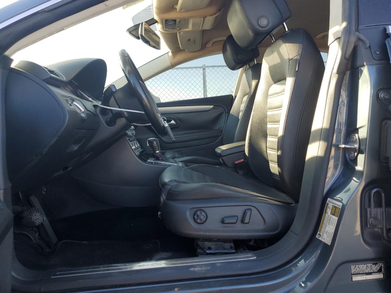 2013 Volkswagen Passat CC - Image 7