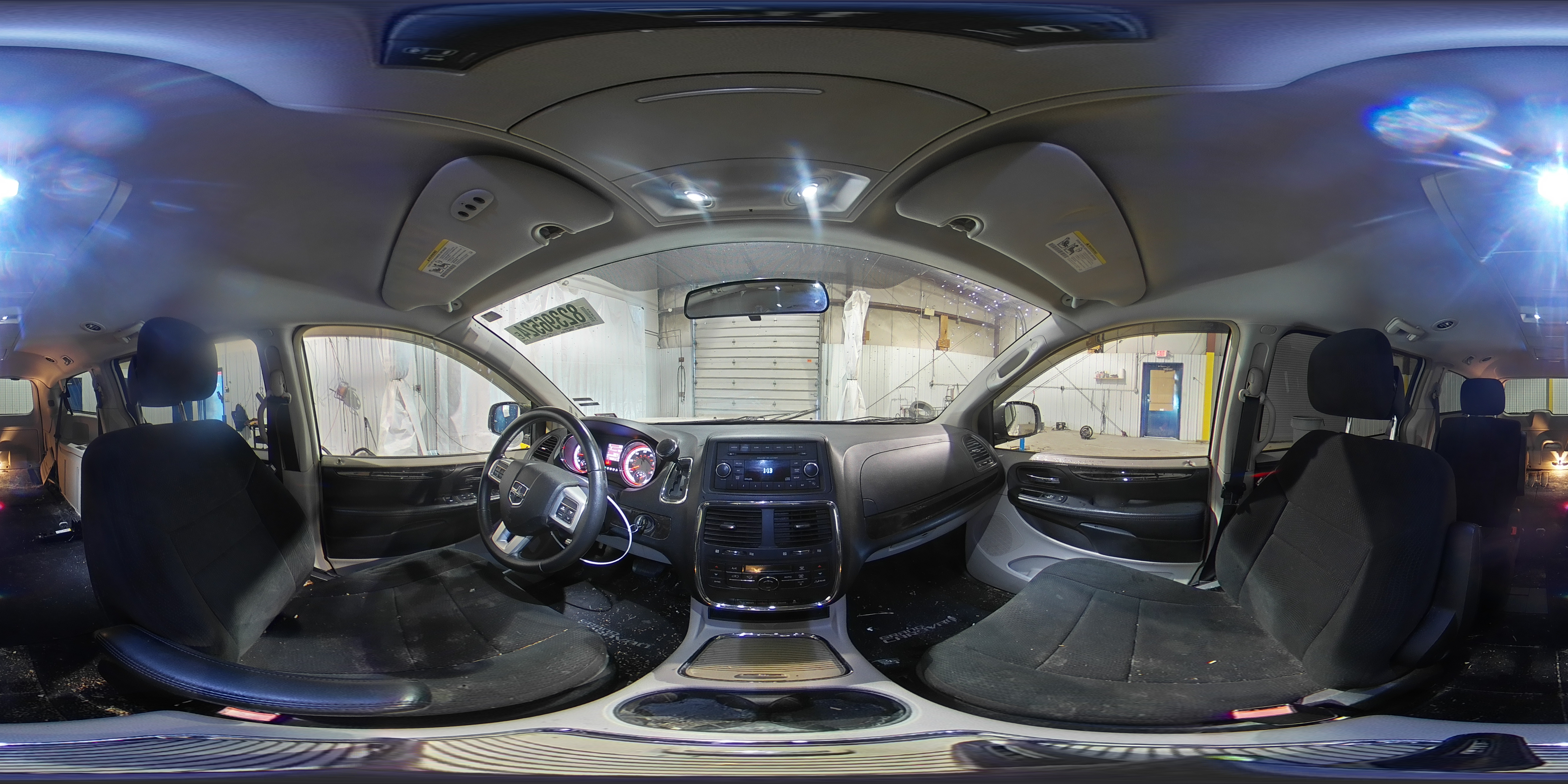 2012 Dodge Caravan - Image 15