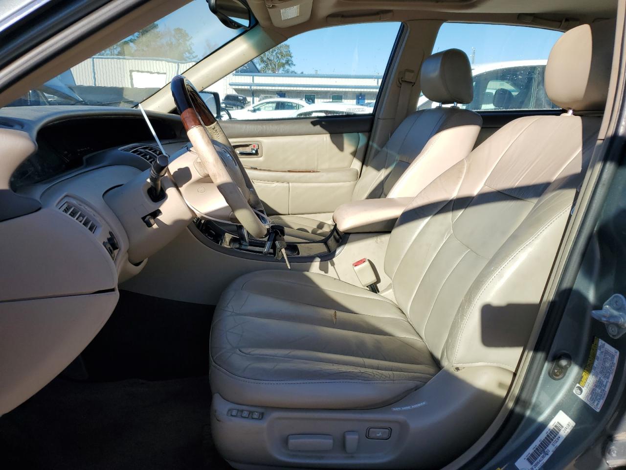 2004 Toyota Avalon - Image 7
