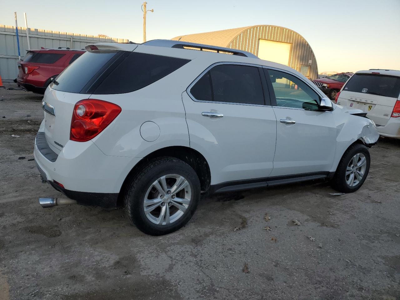 2011 Chevrolet Equinox - Image 3